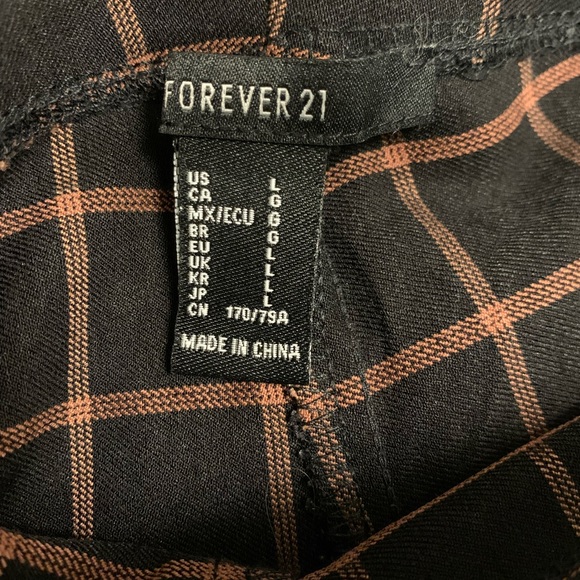 Plaid pants and top set - Picture 3 of 3